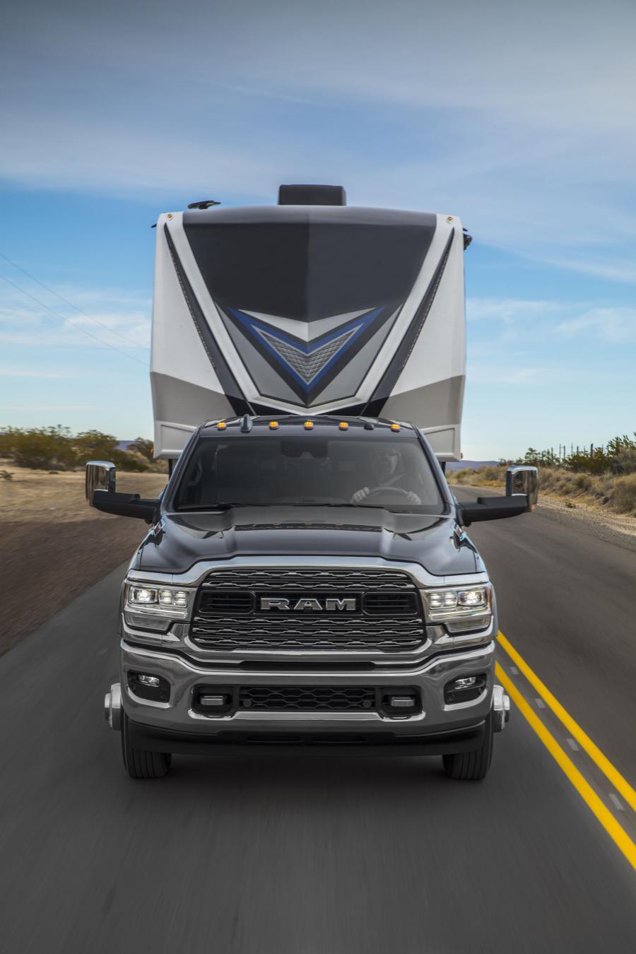  Ram 3500 Limited Crew Cab Dually (D2) (D2) 2019 года  (фото 14 из 45)